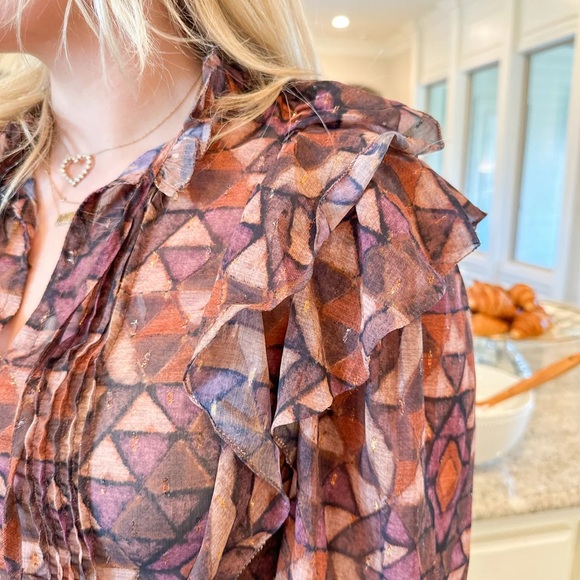 Beautiful Brand new Marie Maple Top size Medium. Olivaceous - Picture 3 of 7